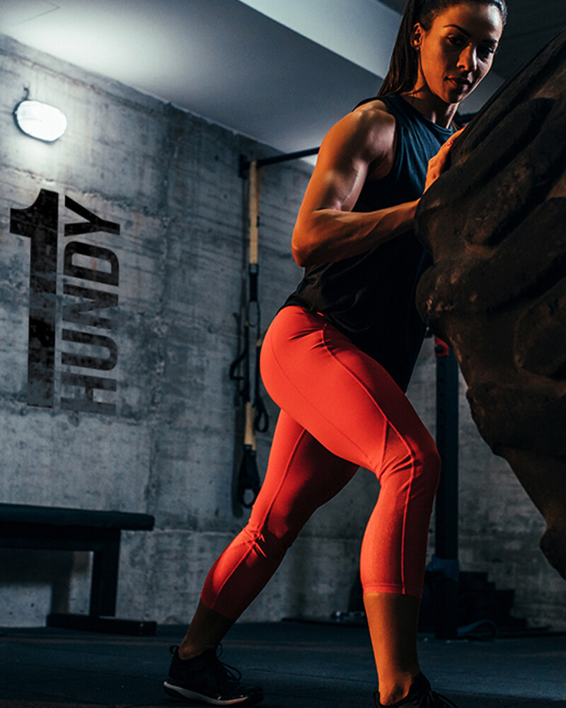 1HUNDY Social Campaign | Sabrtooth